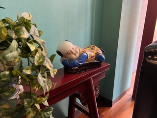 中国土産の陶器人形