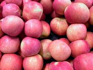 a lot of red apples