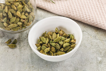 Dry Cardamom - aroma seasoning flavour