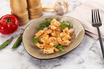 Stir fried prawn in sweet and sour sauce
