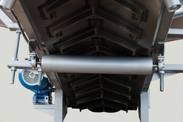 Fragment of the design of a belt conveyor for loading grain crops, corn, rapeseed, soybeans....