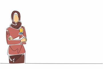 Single continuous line drawing Arabian woman stands with arms crossed, a medal pinned to chest. Moment of triumph. Symbol of achievement. Employee Appreciation Day. One line design vector illustration