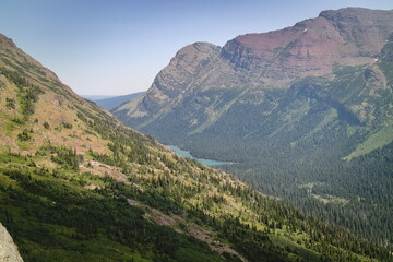 Obraz premium Grinnell lake on the way to Grinnell glacier at Glacier national park, Montana, USA.