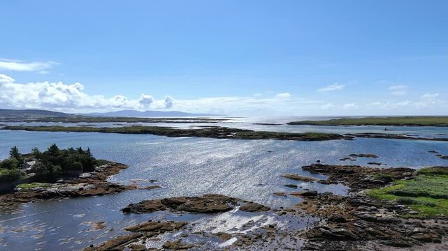 littoral irlandais pr&egrave;s de l'ile d'Arranmore et Burtonport dans le comt&eacute; de Dungloe