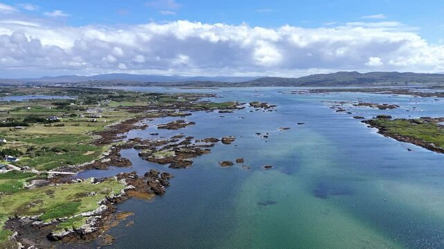 littoral irlandais pr&egrave;s de l'ile d'Arranmore et Burtonport dans le comt&eacute; de Dungloe