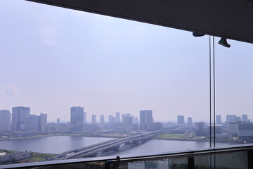 タワマンでの窓拭き清掃