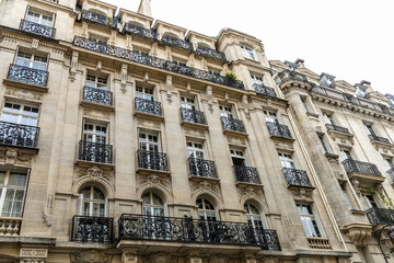 Fototapeta premium Old and expensive residential building in the city center of Paris, France