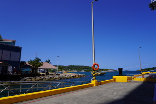 Cruise port
