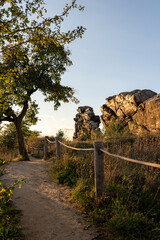 path in the mountains