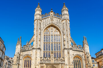 Bath, Somerset, England, UK: Githic facade of Bath Abbey, the Abbey Church of Saint Peter and Saint Paul
