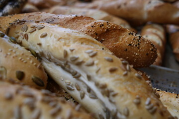bread with poppy seeds
