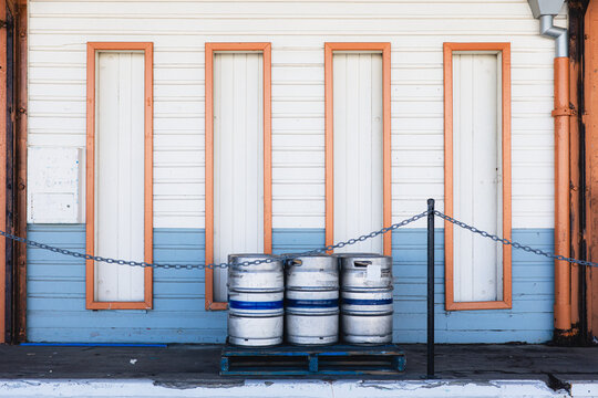 Kegs