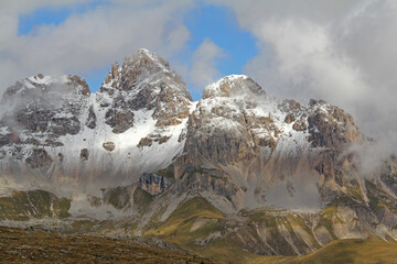 prima neve d'autunno su Cima Uomo; Dolomiti di Fassa, Trentino