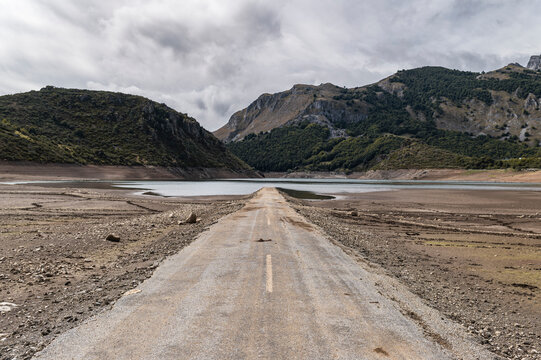 Climate Change Reveals Rugged Reservoir Causeway