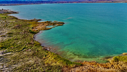 Coastline along lake 