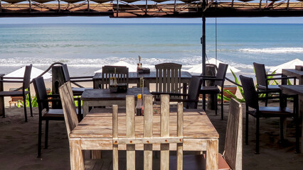 海が見えるレストラン