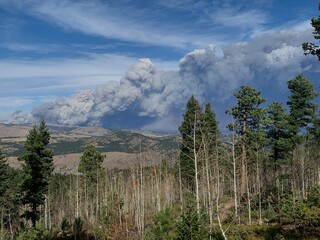 wildfire smoke in the mountains