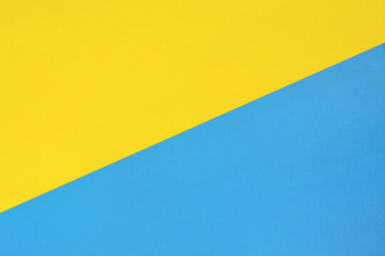 斜めに分けられた上が黄色と下が青色の背景素材