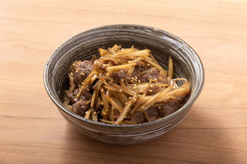 黒毛和牛とごぼうのしぐれ煮（甘辛煮）