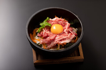 黒毛和牛　石焼ビビンバ