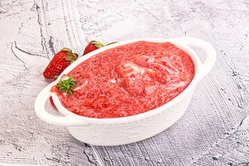 Strawberry soup with strachatella cheese
