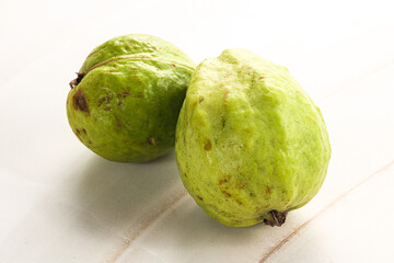 Obraz premium Ripe fresh green green guava