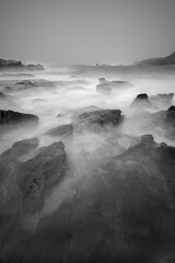 Obraz premium Serene Black and White Seascape