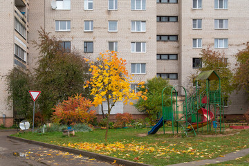 Obraz premium Courtyard in a residential complex in Vitebsk, Belarus