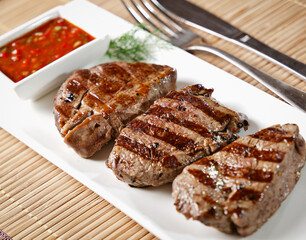 freshly grilled meat, grilled beef tenderloin steak