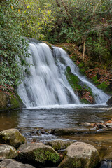 Obraz premium yellow creek falls, robbinsville, north carolina