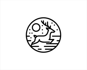Obraz premium Deer head icon symbol vector illustration. Deer logo vector template. Silhouette deer logo design for T-shirts.