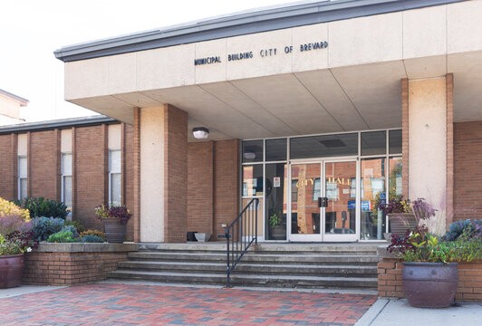 BREVARD, NORTH CAROLINA, USA-9 OCTOBER 2022: Entrance to the Municiipal Building-City Hall in downtown.