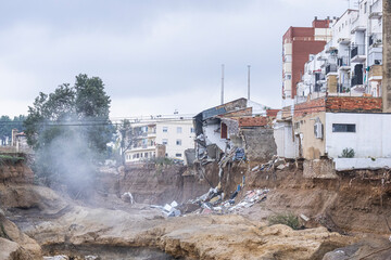 images of the flood in valencia, spain, la dana, destroyed houses, mud, rivers, floods comunidad vanelciana