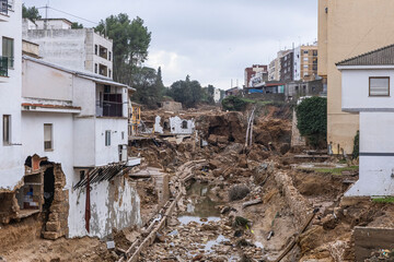 images of the flood in valencia, spain, la dana, destroyed houses, mud, rivers, floods comunidad vanelciana