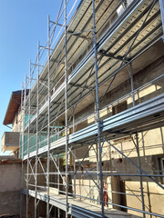 Lavori in corso nel cantiere edile - costruire