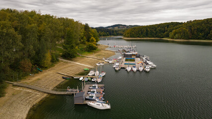 Naklejka premium View from a drone of Lake Solina and the surrounding area.