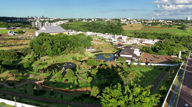 Vista A&eacute;rea da cidade de Maring&aacute;, Parana, Brasil. Parque do Ing&aacute; em Maring&aacute;.