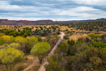 Naklejka premium Aerial Views of the Verde River Bridge near Perkinsville, Arizona, America, USA.