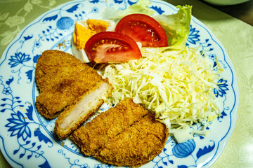 ランチのとんかつ