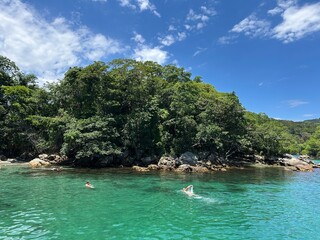 Lagoa Azul em Angra dos Reis