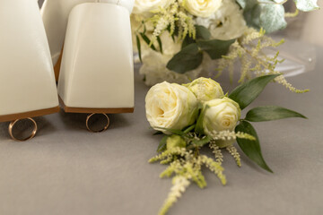 lovely details from the bride's preparations: wedding bouquet, rings, boutonniere, necklace, shoes, watch