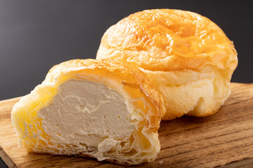 クロワッサン　シュークリーム