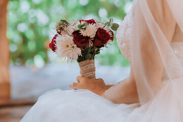 Bride holding bouquet