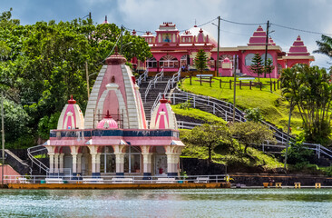 Temples hindous, lac Sacré, Grand Bassin, île Maurice 