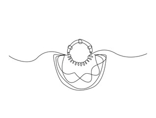 Continuous one line drawing of Lady's hand bag. Women's bag single line art vector illustration. Editable vector.