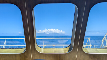 Fototapeta premium aboard ferry, adventure, blue water, boat, ferries, ferry, ferry window, ferryboat, french polynesia, french polynesia view, holiday, island, journey, maritime, mo'orea, moorea, moorea island, ocean, 