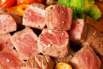 牛ヘレ肉サイコロステーキ