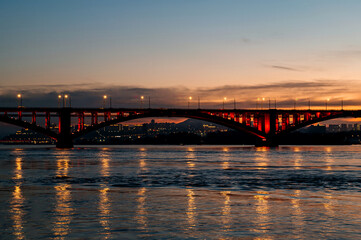 Fototapeta premium communal bridge over the Yenisei River in Krasnoyarsk at night