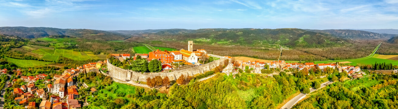 Croatia, panorama of beautiful mediaeval town and fortress Motovun, located on the top of a high hill on Istrian peninsula. The city is famous for its local wineries and truffle forest