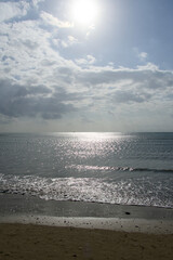 바다위 태양과 윤슬